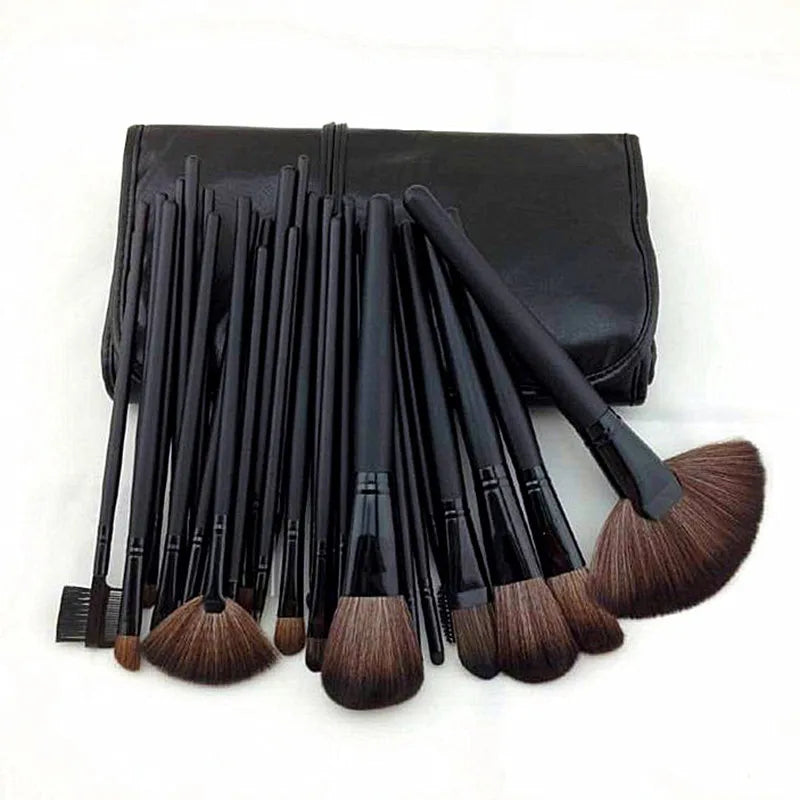 Set de 24 Brochas Profesionales VELATTA + Estuche Negro | Colección Esencial