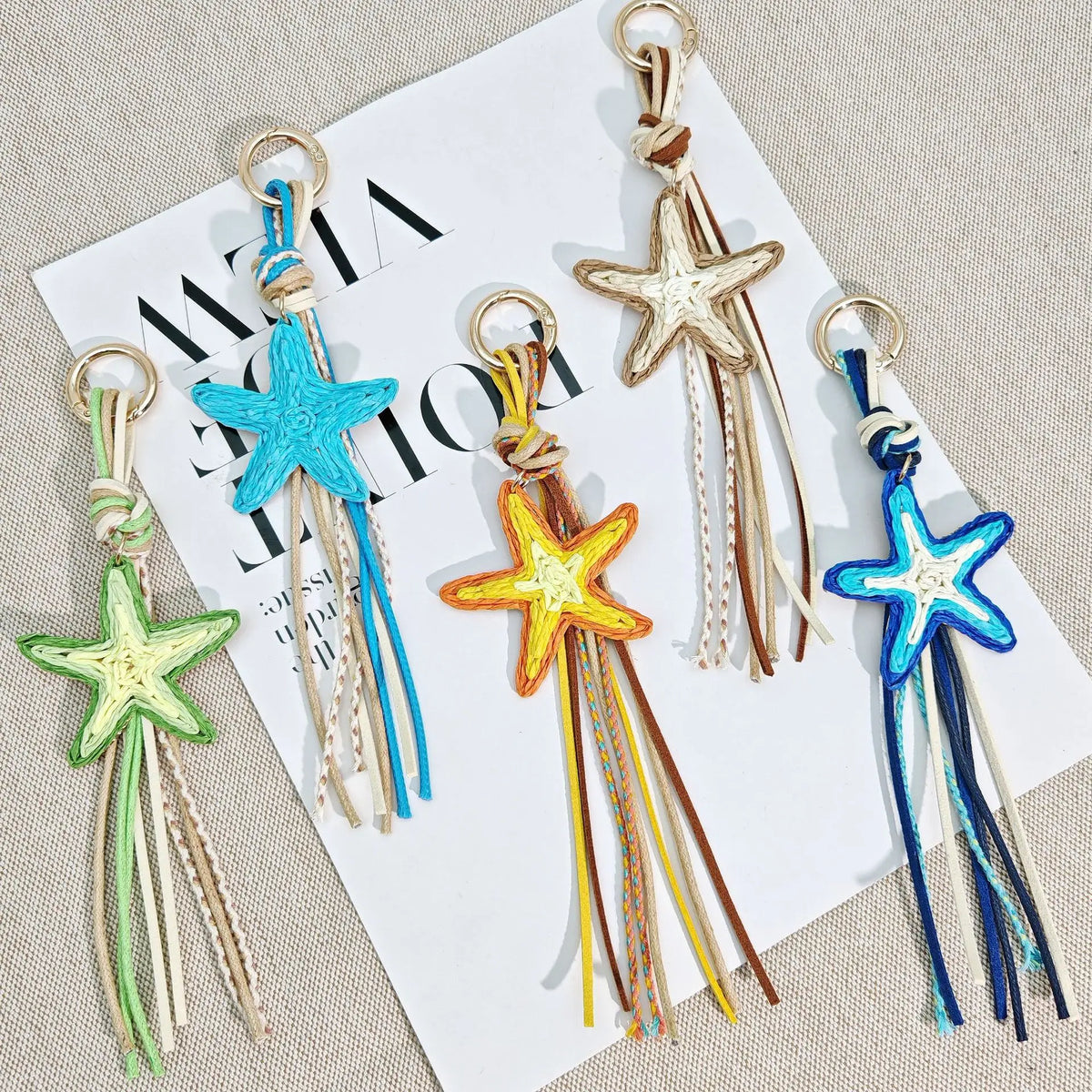 Llavero y Charm Bohemio Arcoíris Velatta